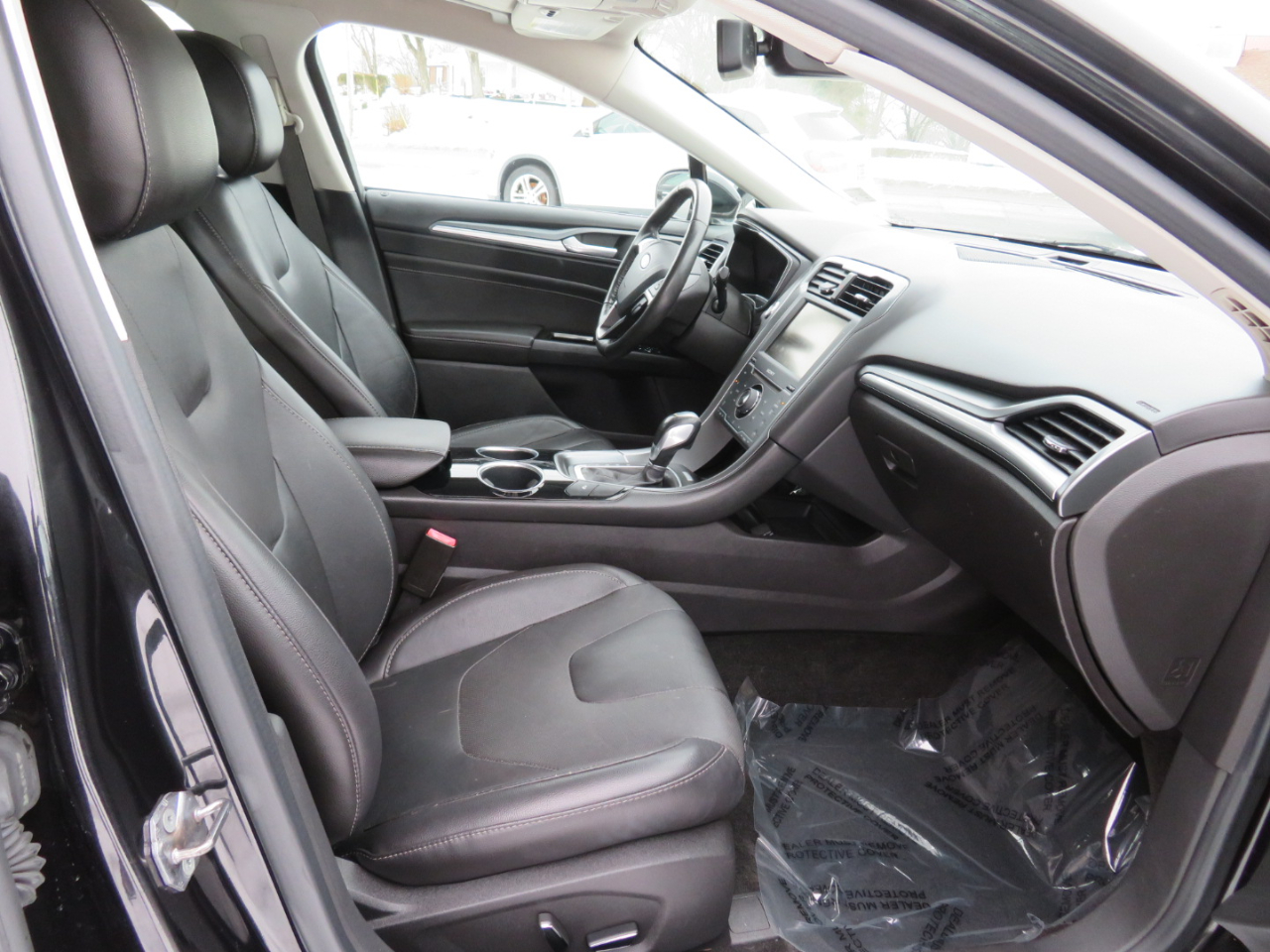 Ford Fusion Hybrid Titanium 2013