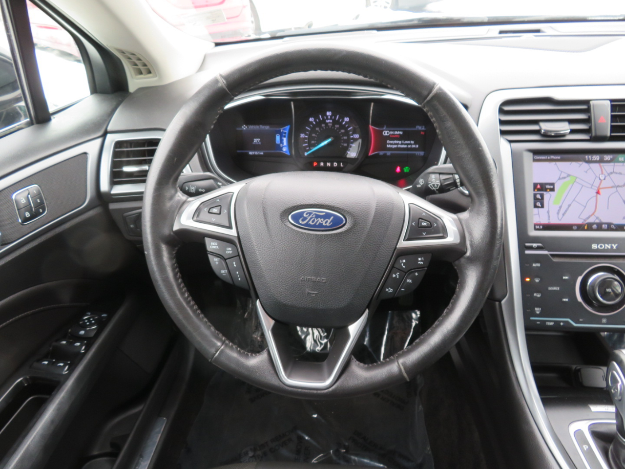 Ford Fusion Hybrid Titanium 2013