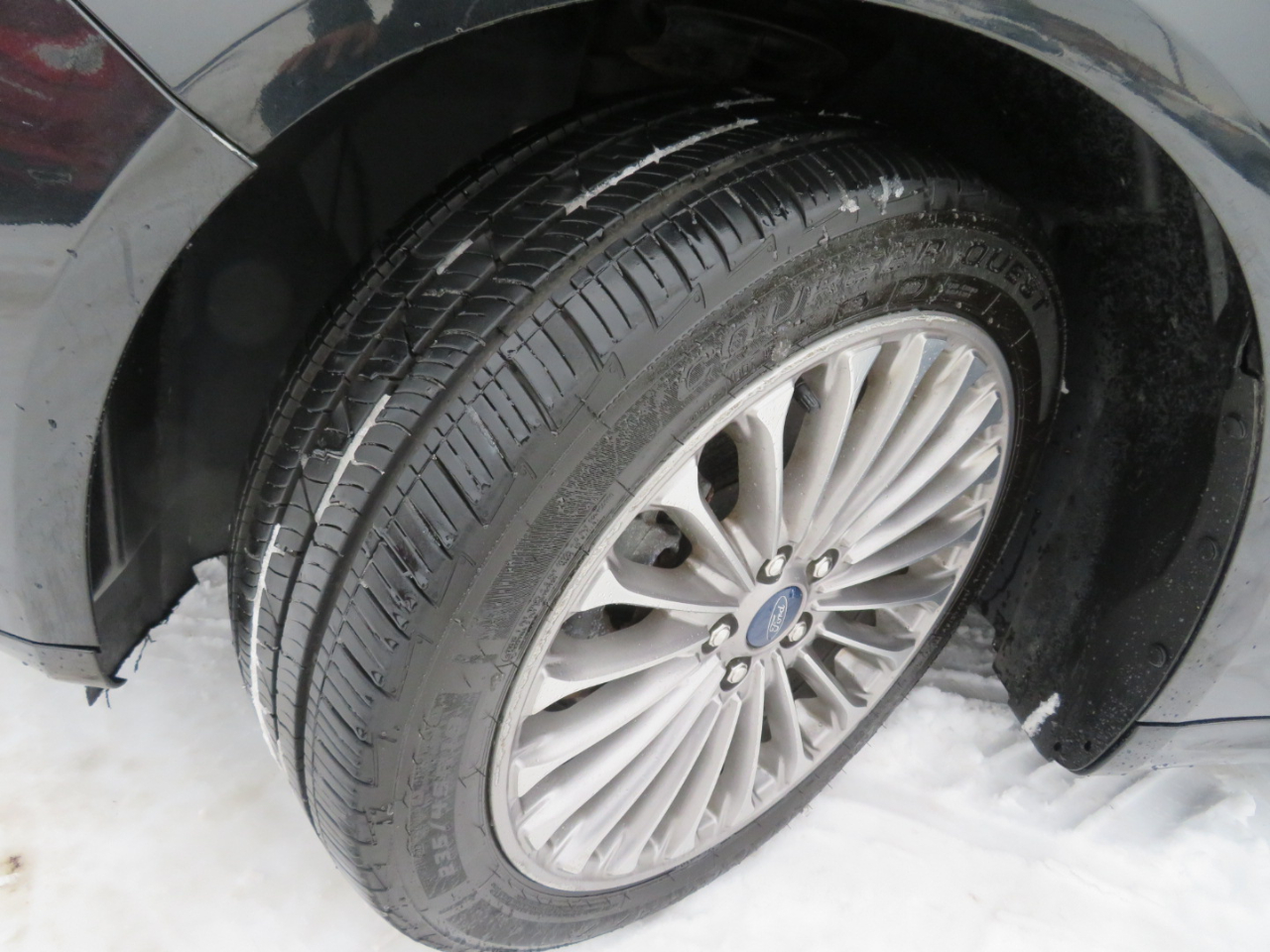 Ford Fusion Hybrid Titanium 2013