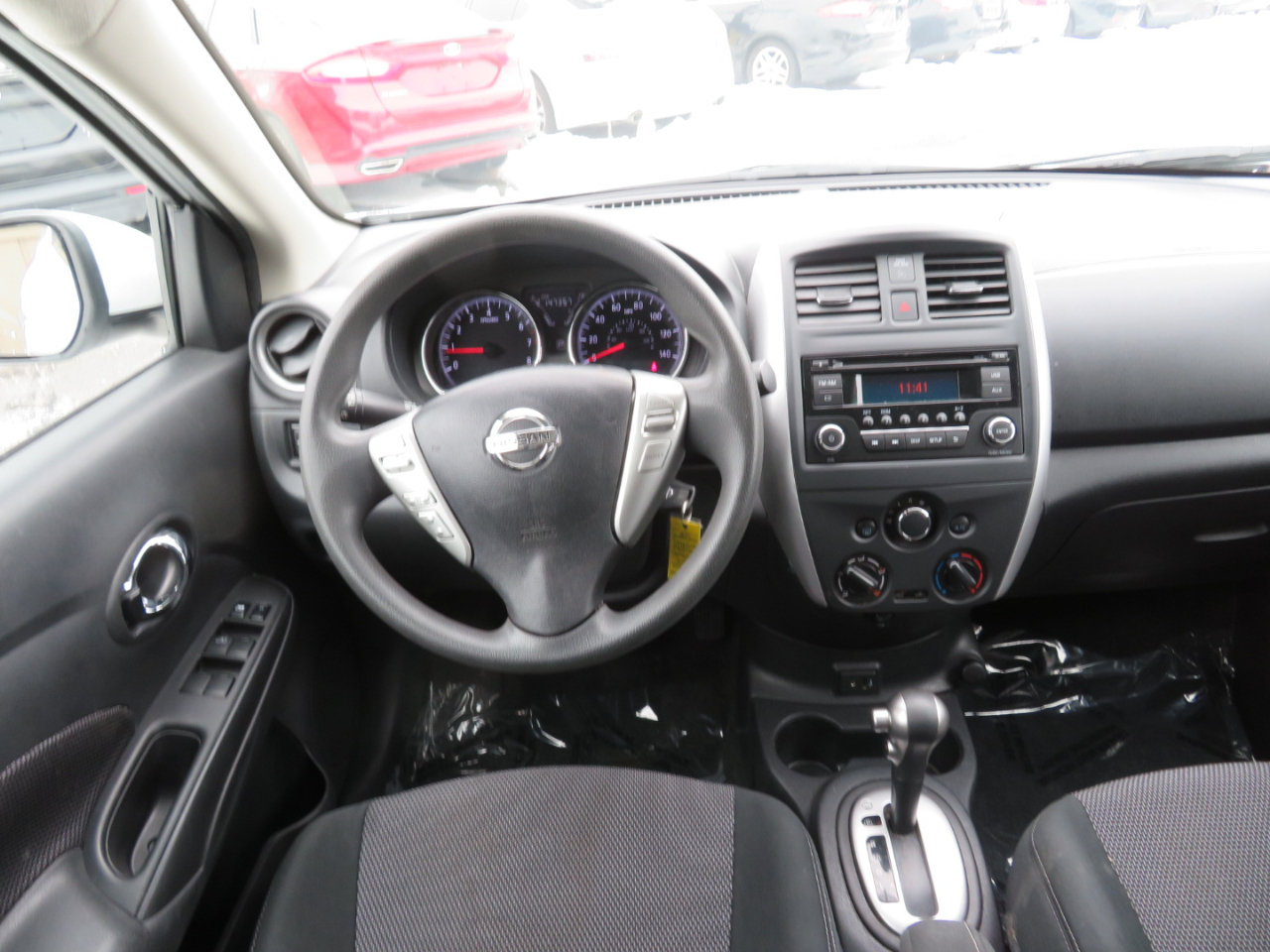 Nissan Versa 1.6 S 5M 2017