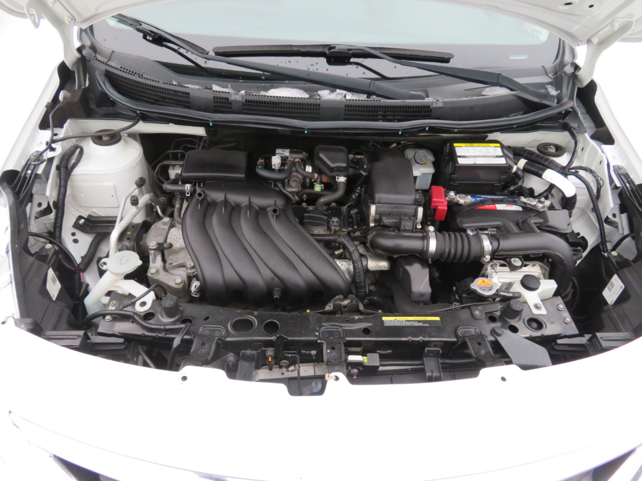 Nissan Versa 1.6 S 5M 2017