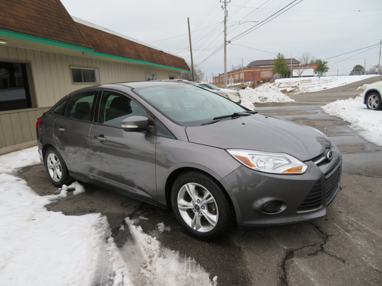 Ford Focus SE Sedan 2014
