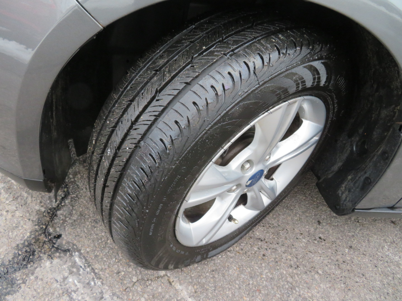 Ford Focus SE Sedan 2014