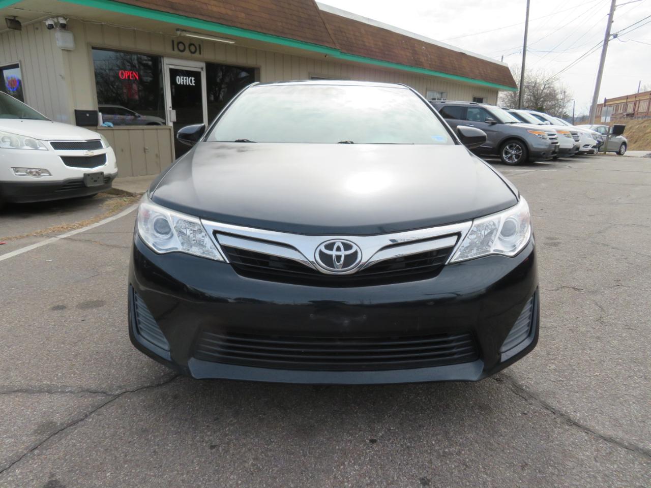 Toyota Camry XLE 2013
