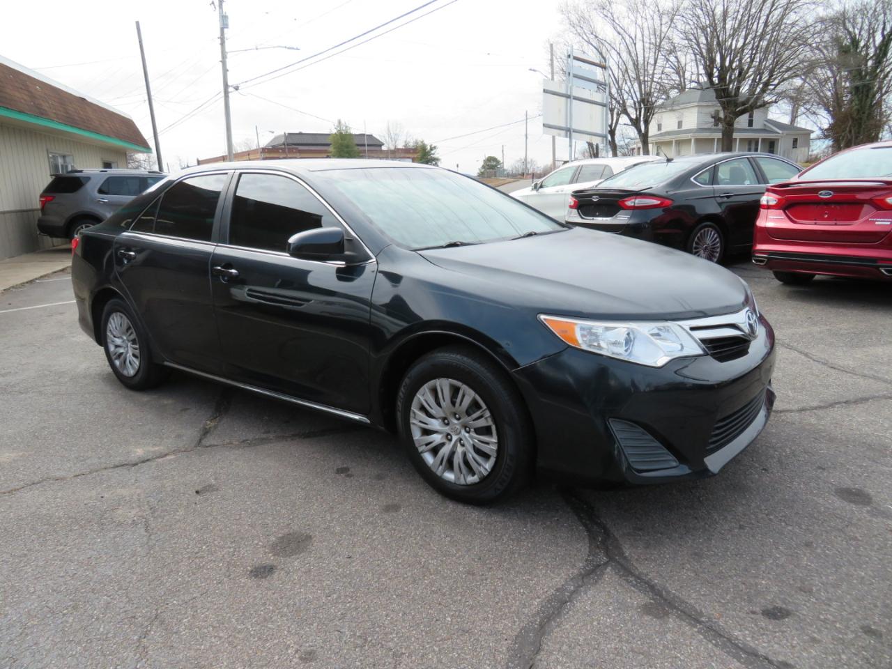 Toyota Camry XLE 2013