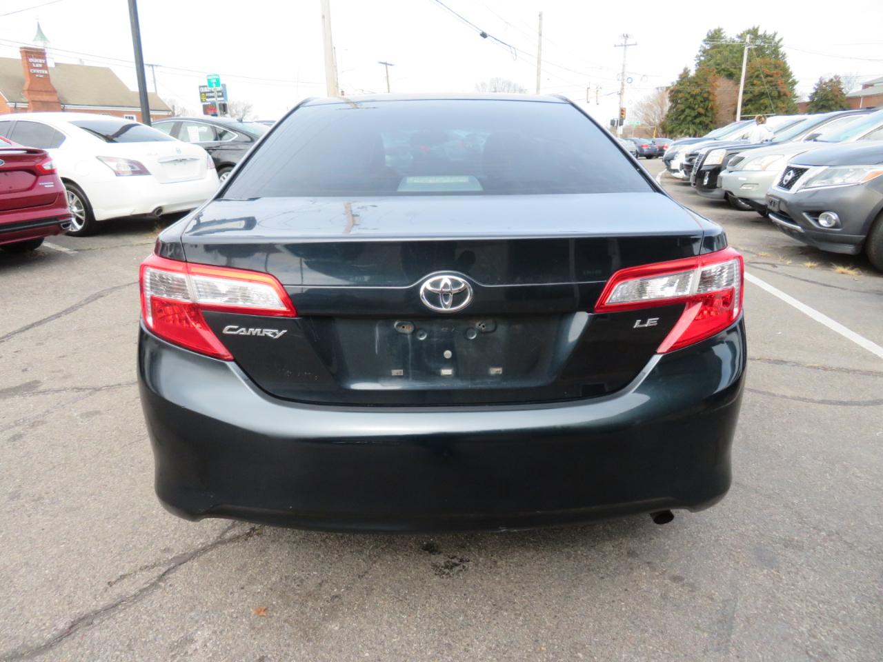Toyota Camry XLE 2013