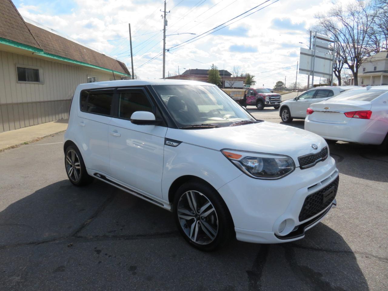 Kia Soul + w/Signature 2.0 Special Edition 2016