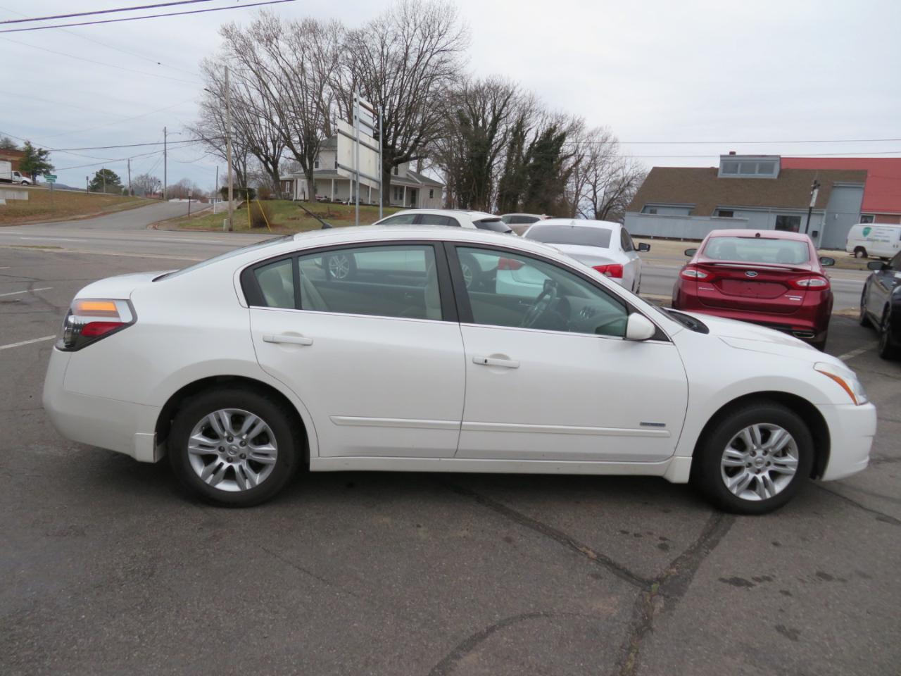 Nissan Altima Hybrid HEV 2011