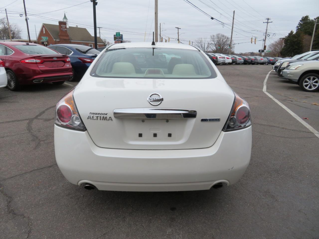 Nissan Altima Hybrid HEV 2011