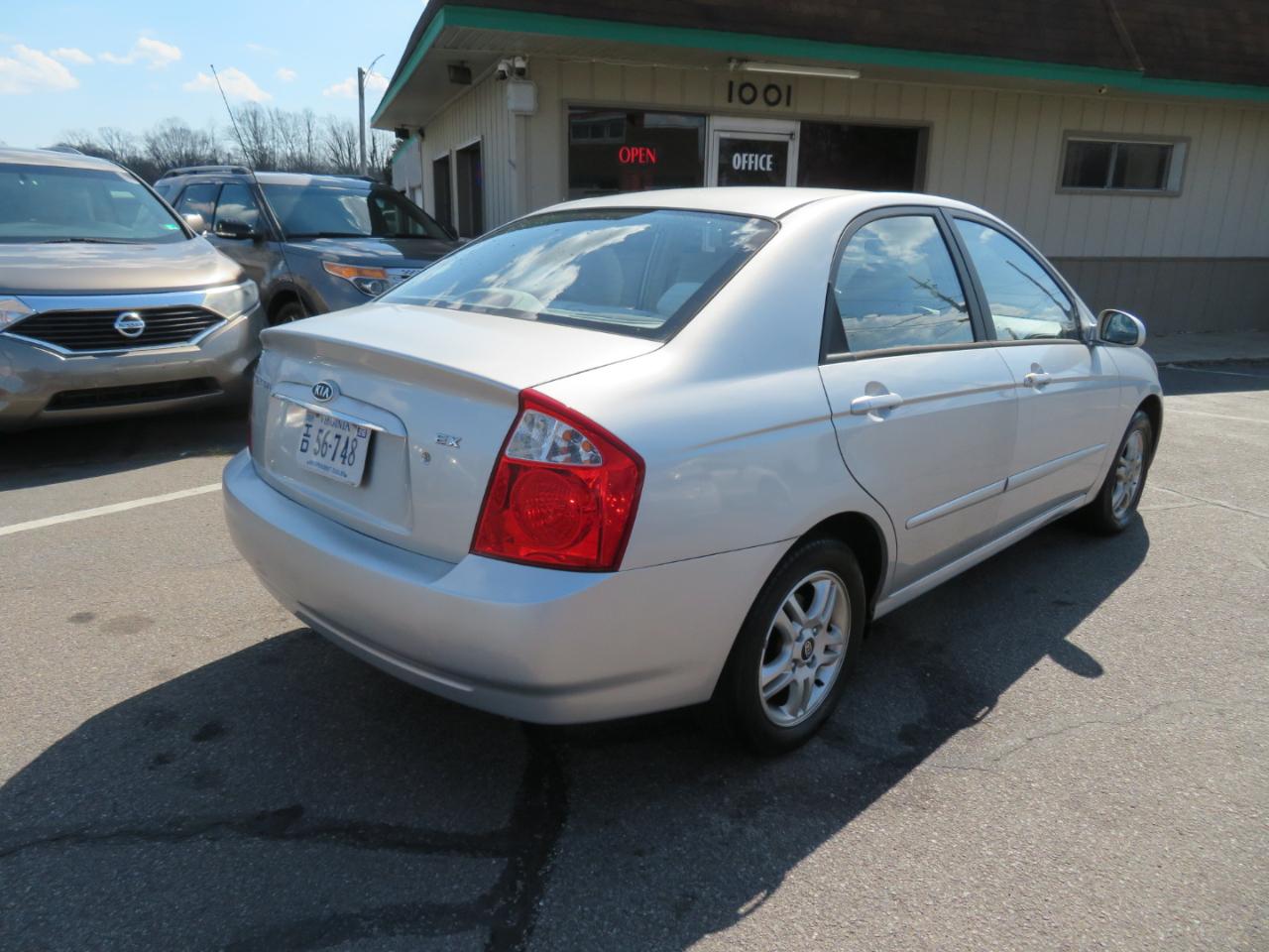 Kia Spectra EX 2004