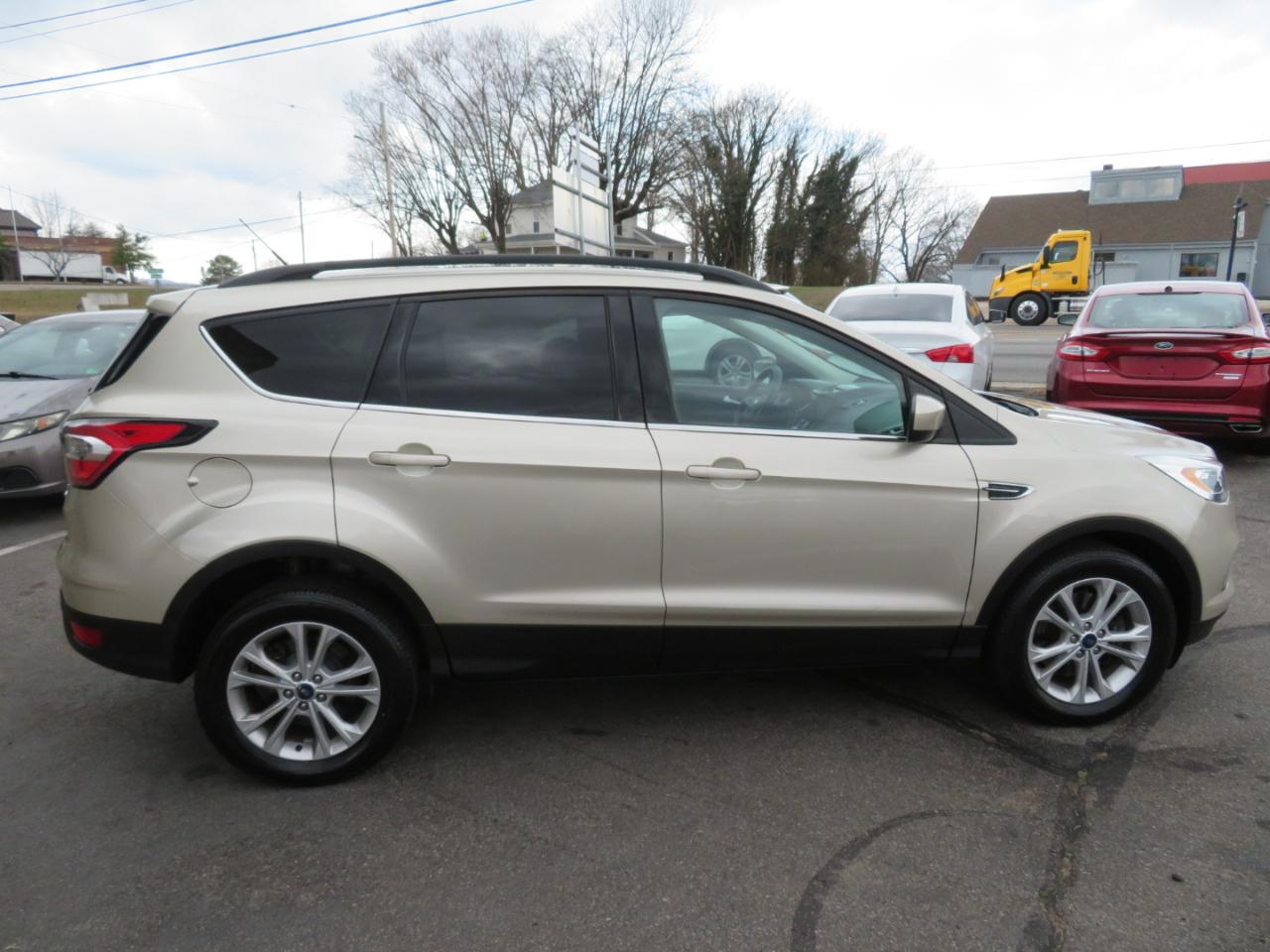 Ford Escape SE 4WD 2017