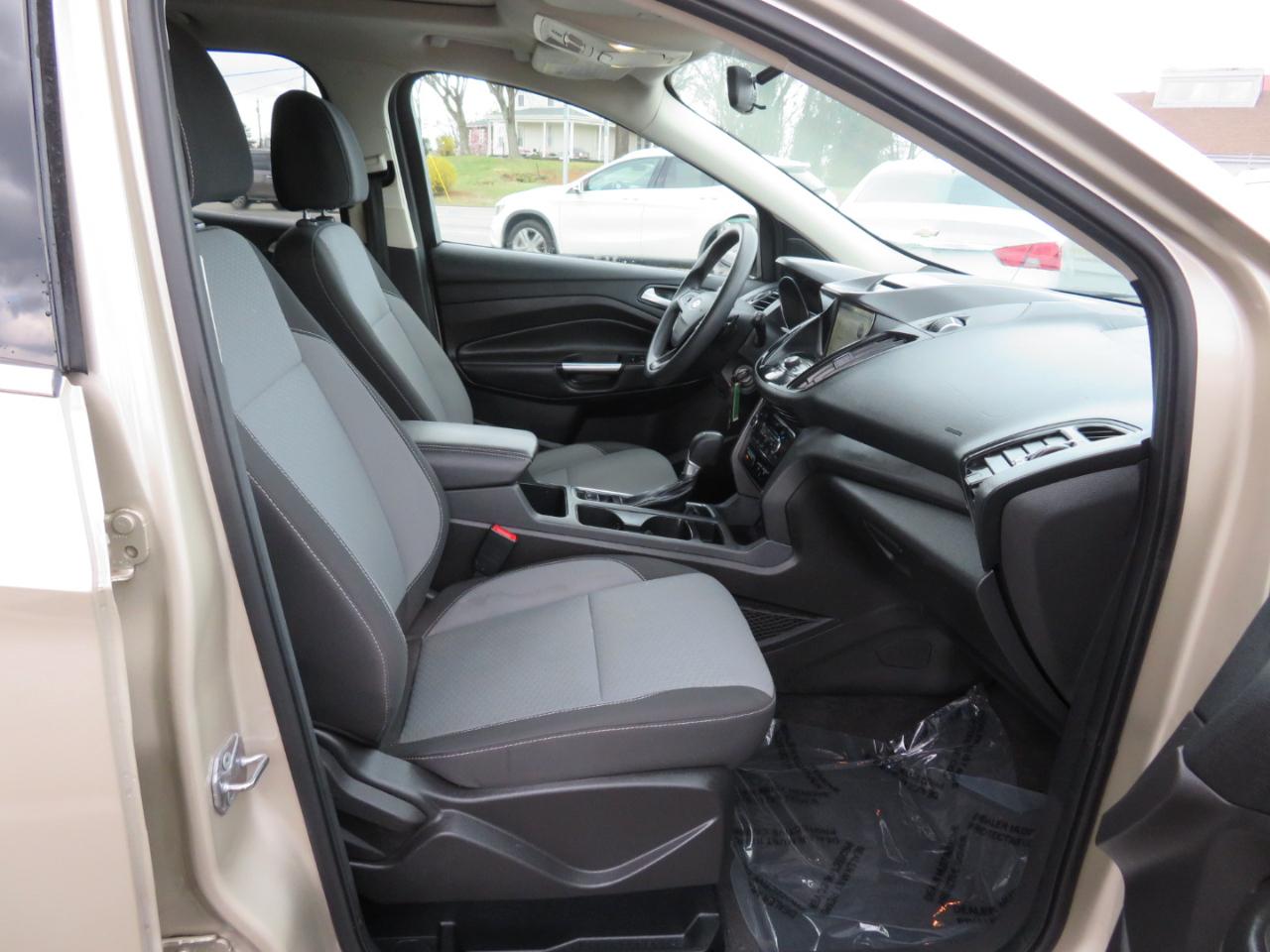 Ford Escape SE 4WD 2017