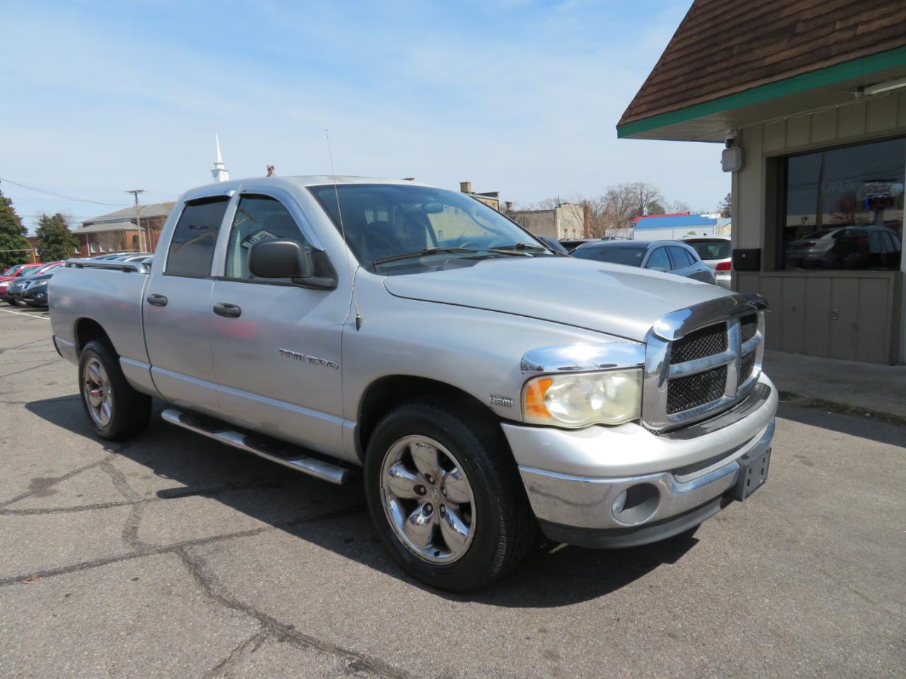Dodge Ram 1500 Laramie Quad Cab Long Bed 2WD 2005
