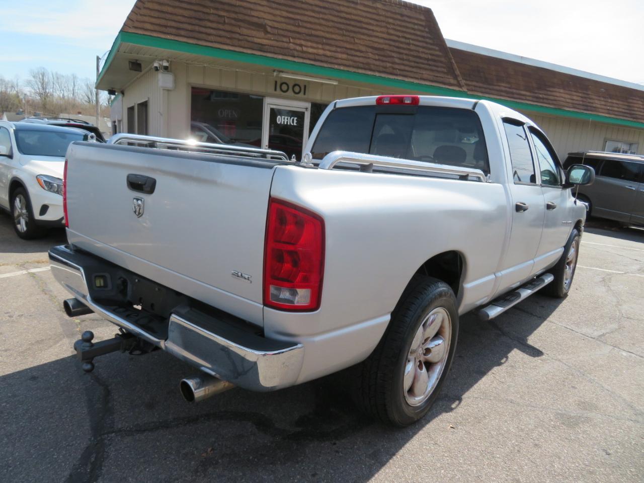Dodge Ram 1500 Laramie Quad Cab Long Bed 2WD 2005