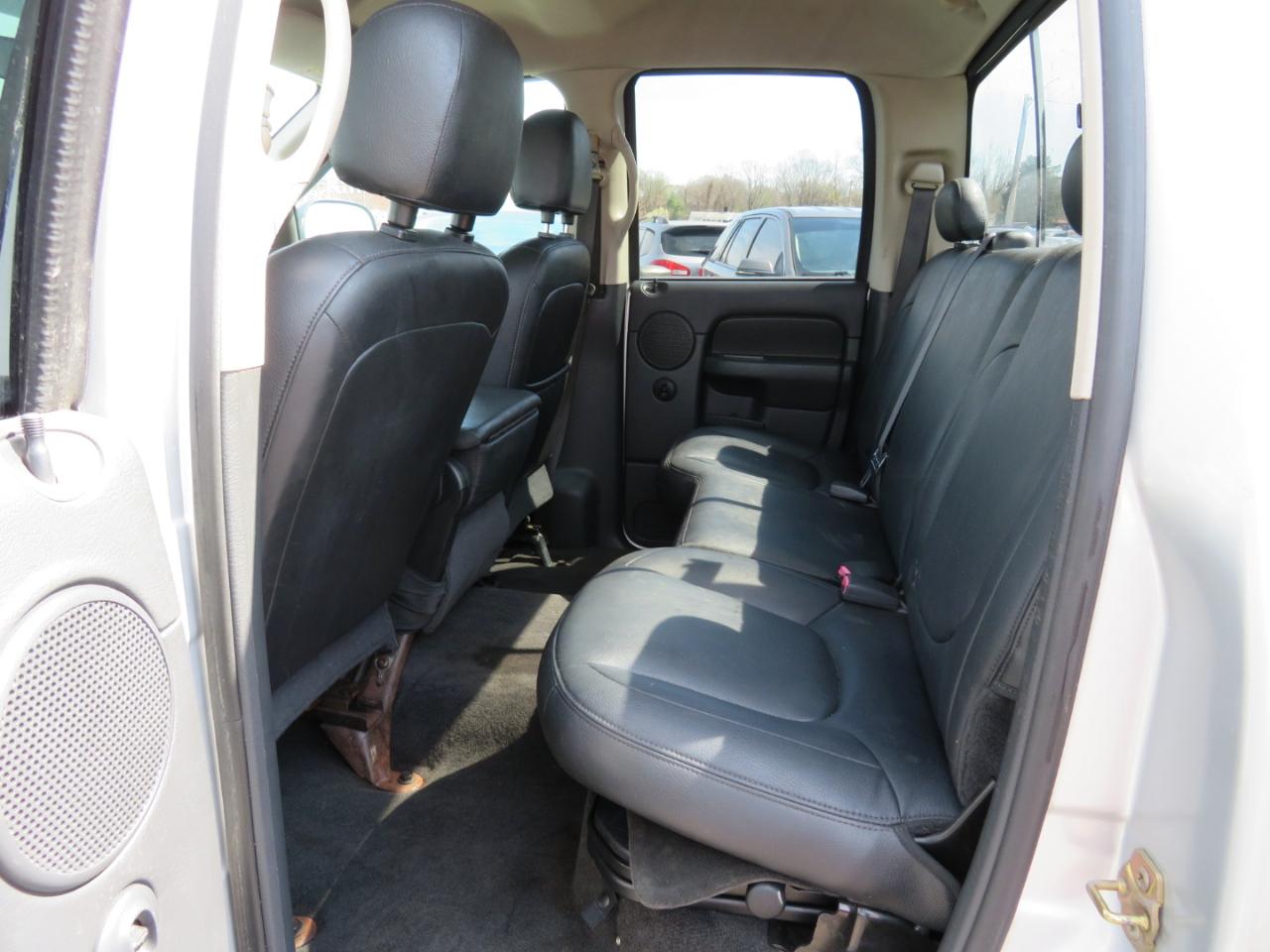 Dodge Ram 1500 Laramie Quad Cab Long Bed 2WD 2005