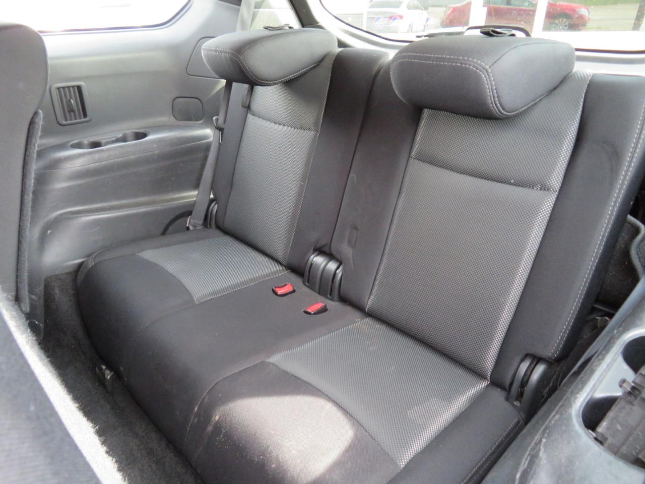 Nissan Pathfinder SV 4WD 2017