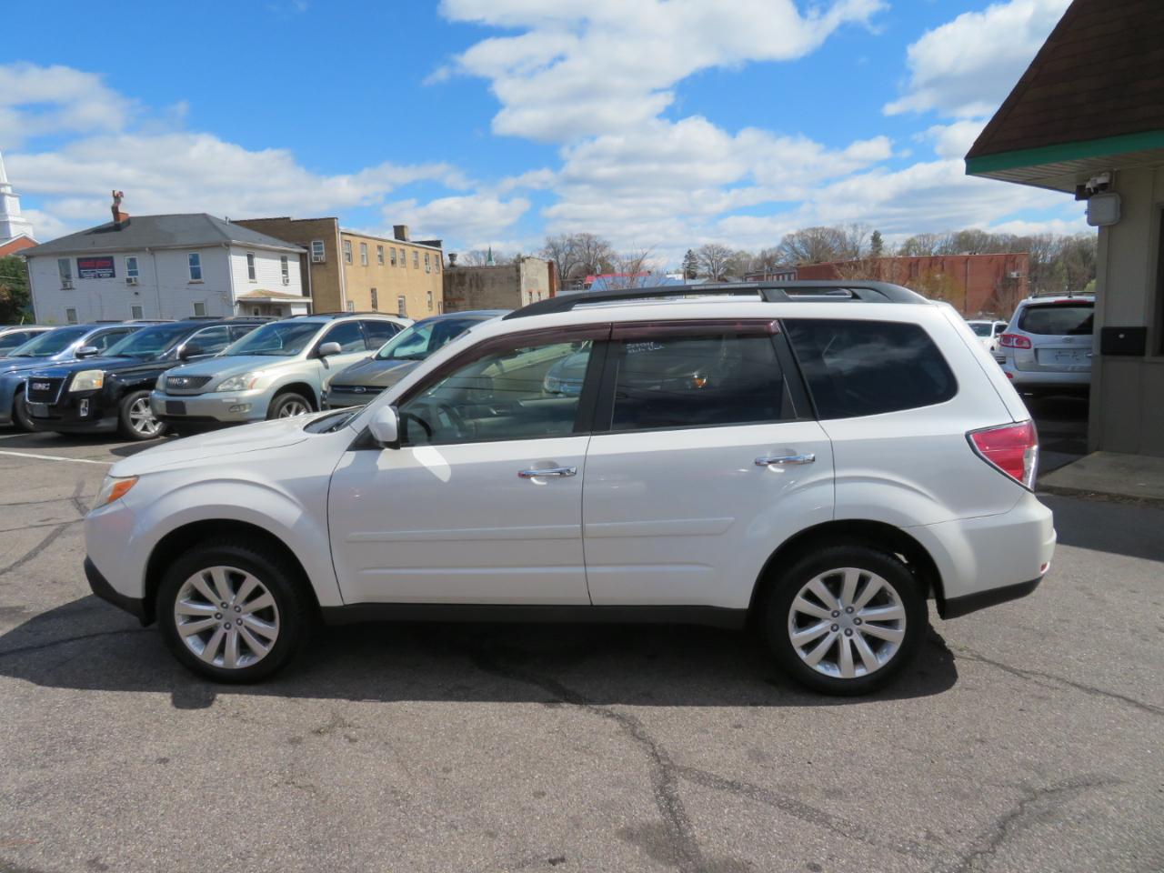 Subaru Forester 2.5X Premium 2013