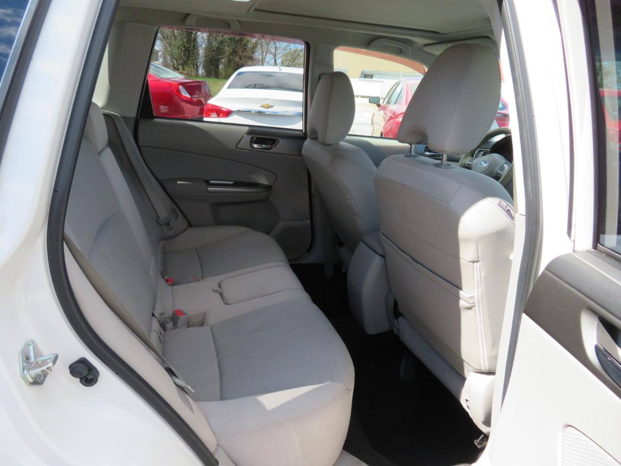 Subaru Forester 2.5X Premium 2013