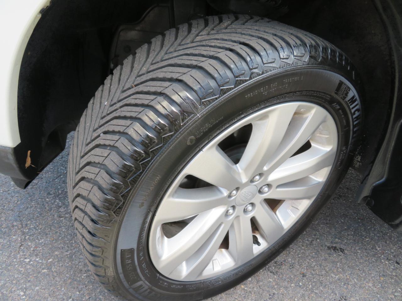 Subaru Forester 2.5X Premium 2013