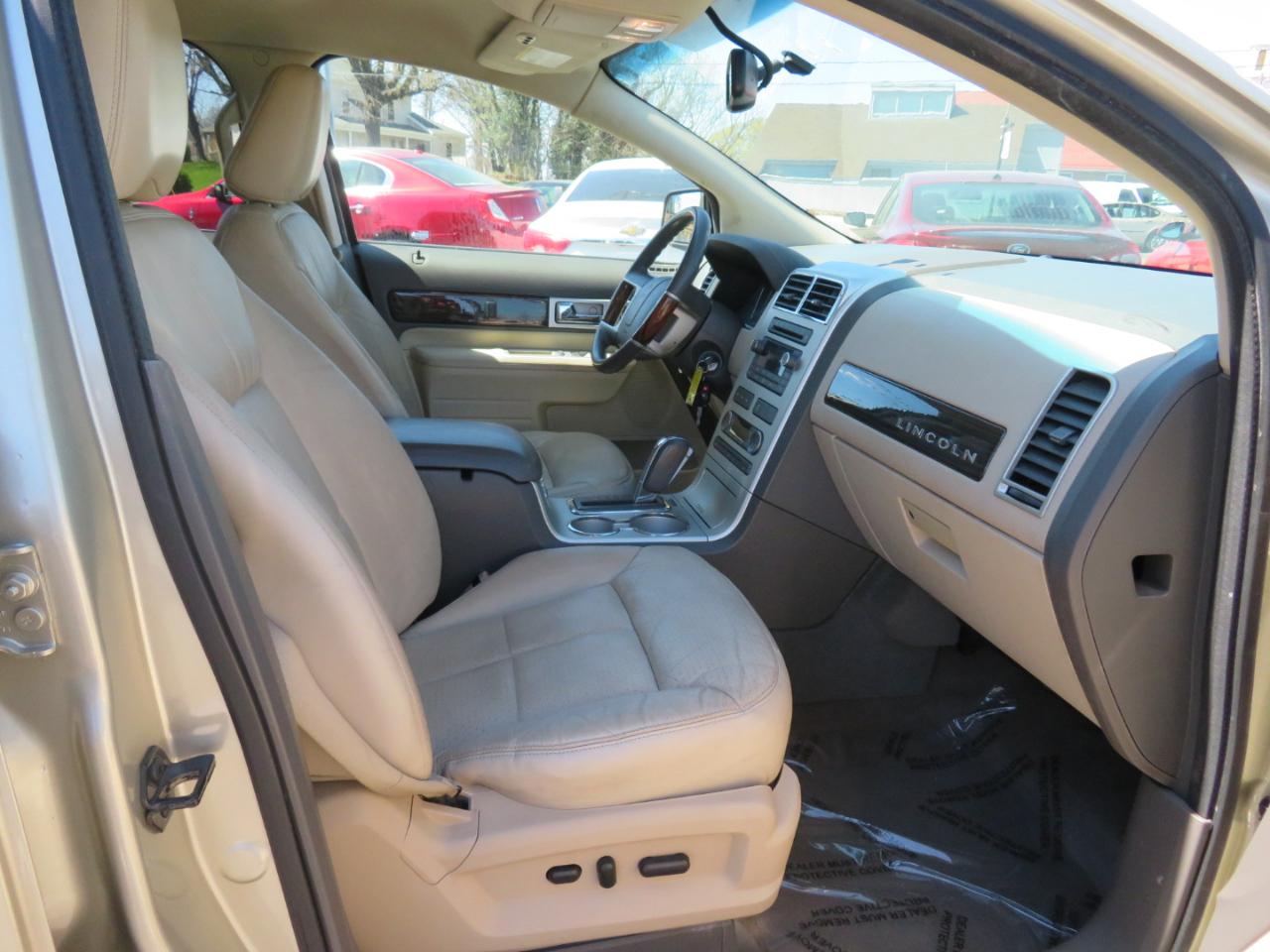 Lincoln MKX FWD 2010