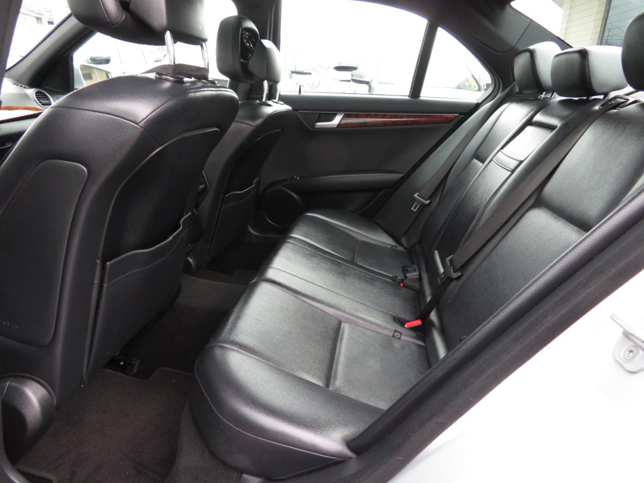 Mercedes-Benz C-Class C250 Luxury Sedan 2012