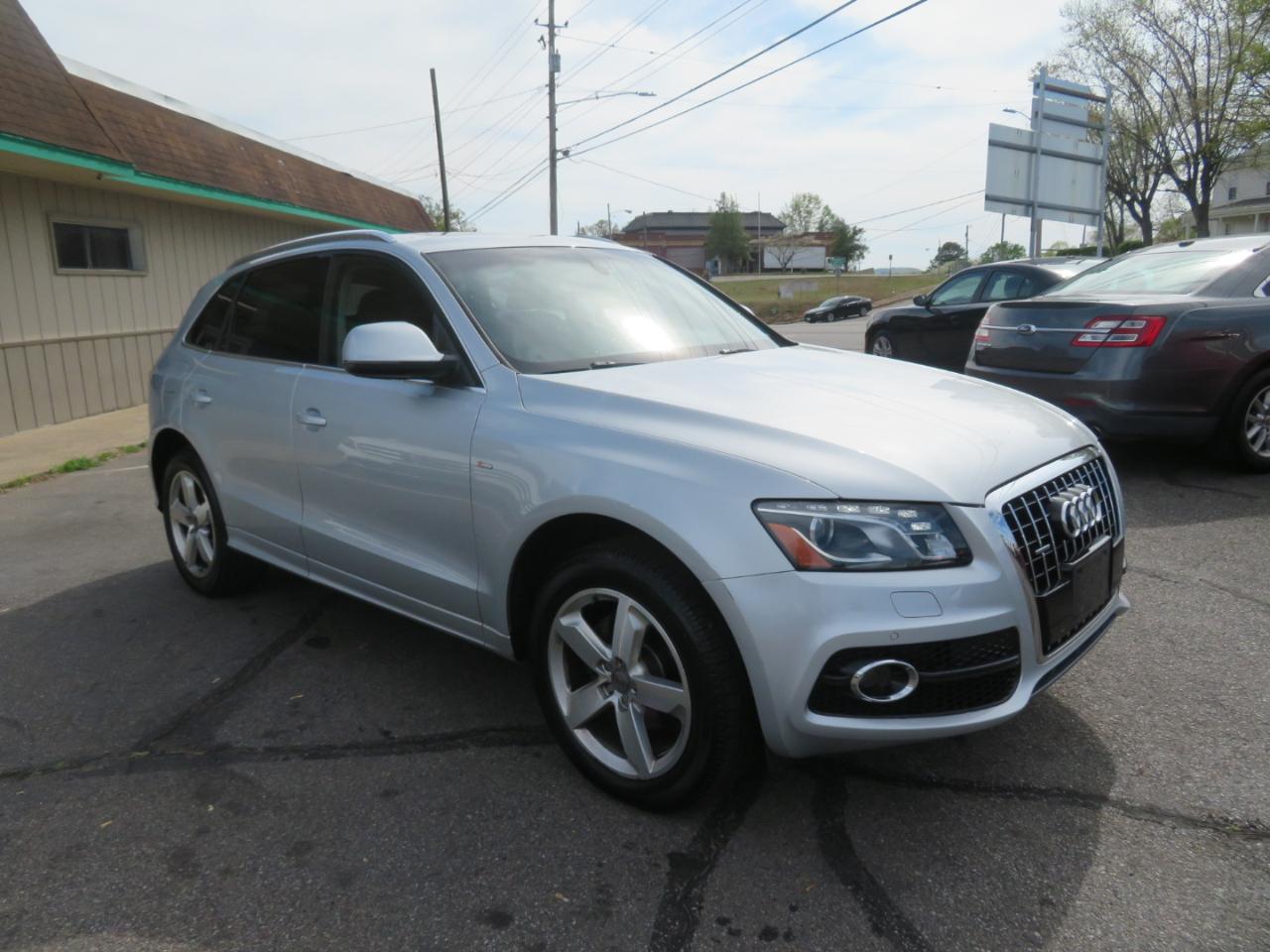 Audi Q5 3.2 quattro Premium 2012