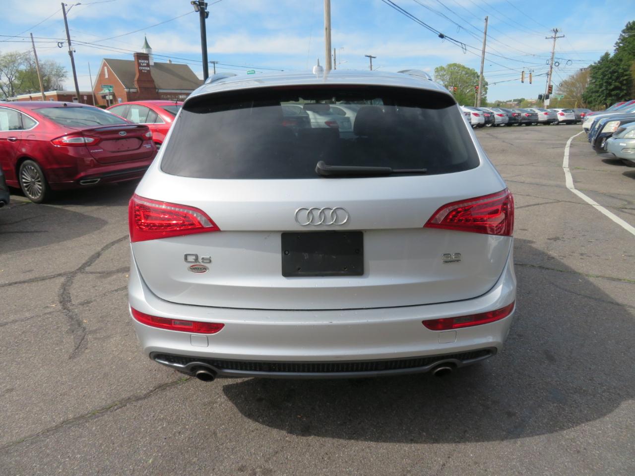 Audi Q5 3.2 quattro Premium 2012