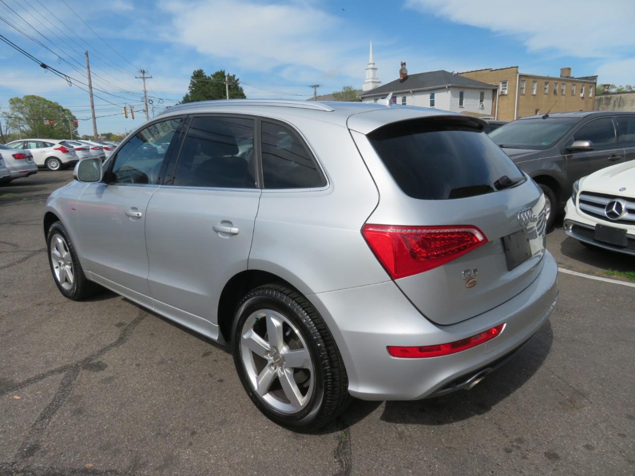 Audi Q5 3.2 quattro Premium 2012