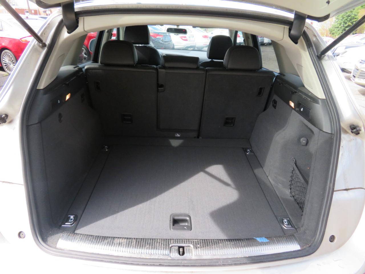 Audi Q5 3.2 quattro Premium 2012