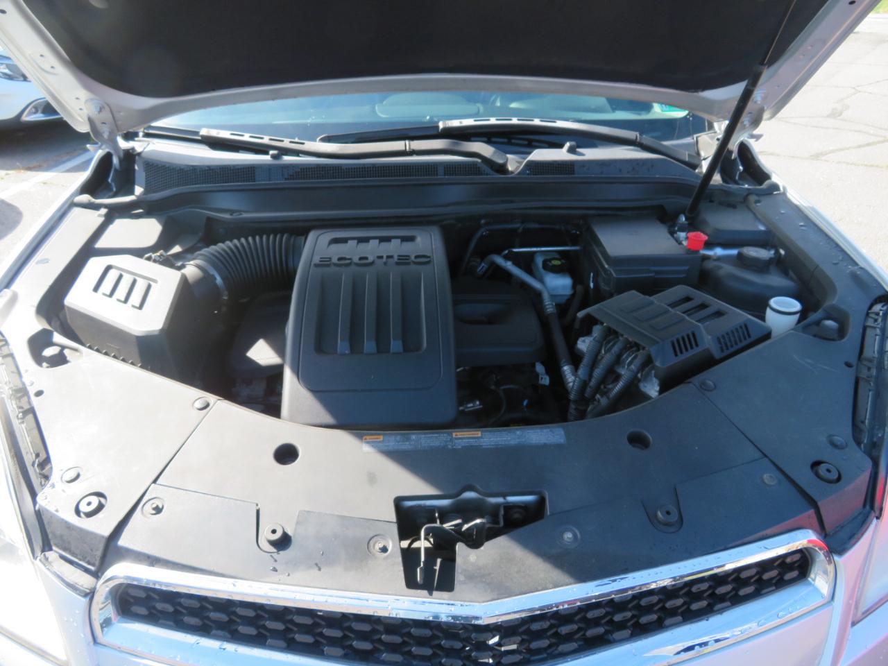 Chevrolet Equinox 2LT 2WD 2011