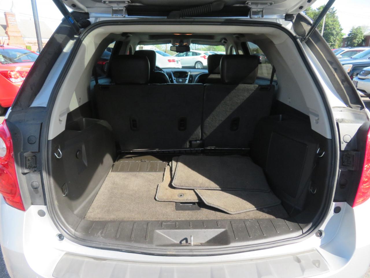 Chevrolet Equinox 2LT 2WD 2011