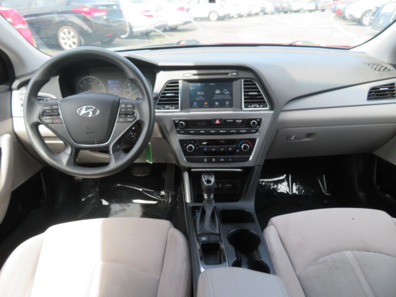 Hyundai Sonata SE 2017