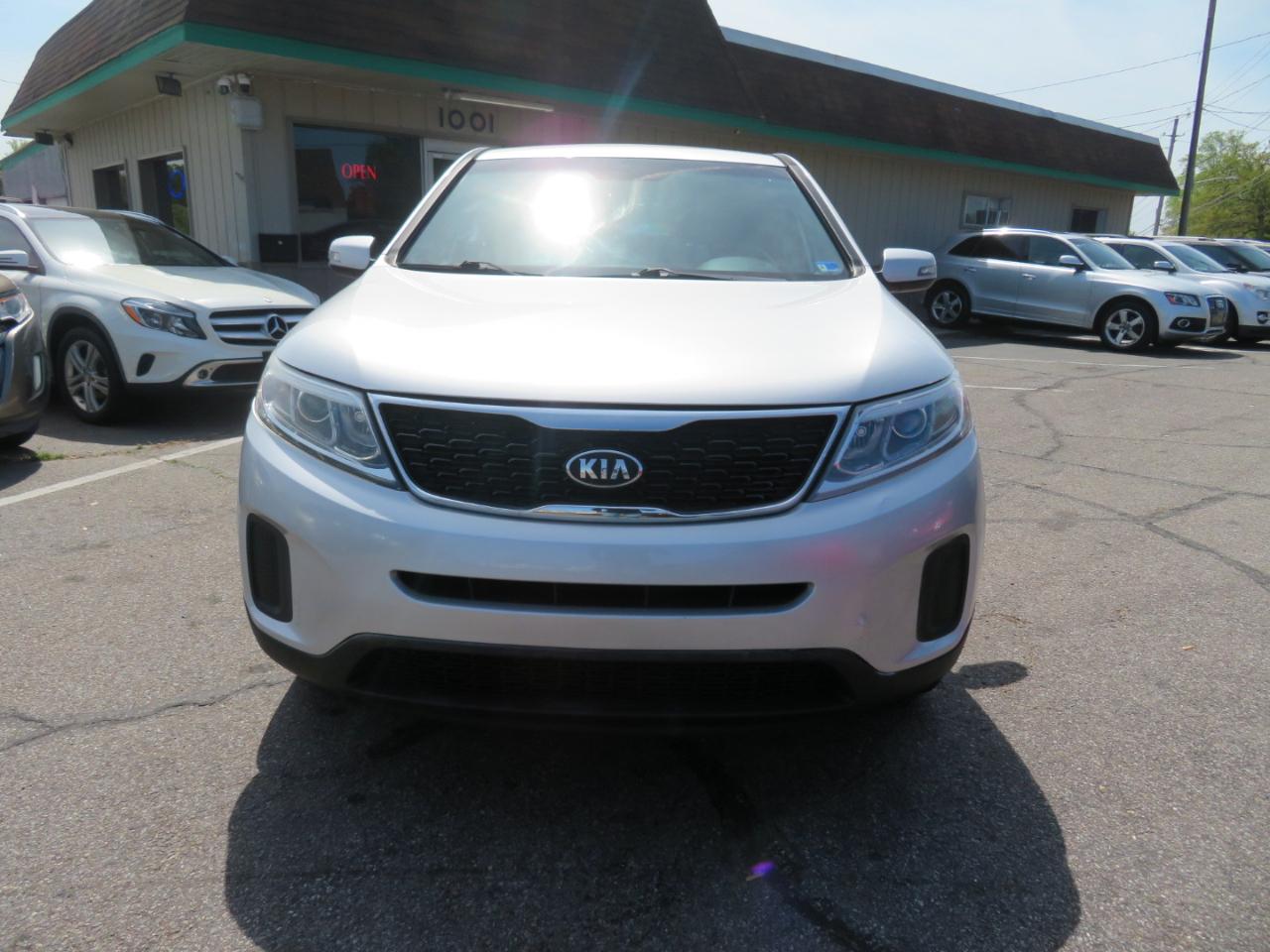 Kia Sorento LX 2WD 2015