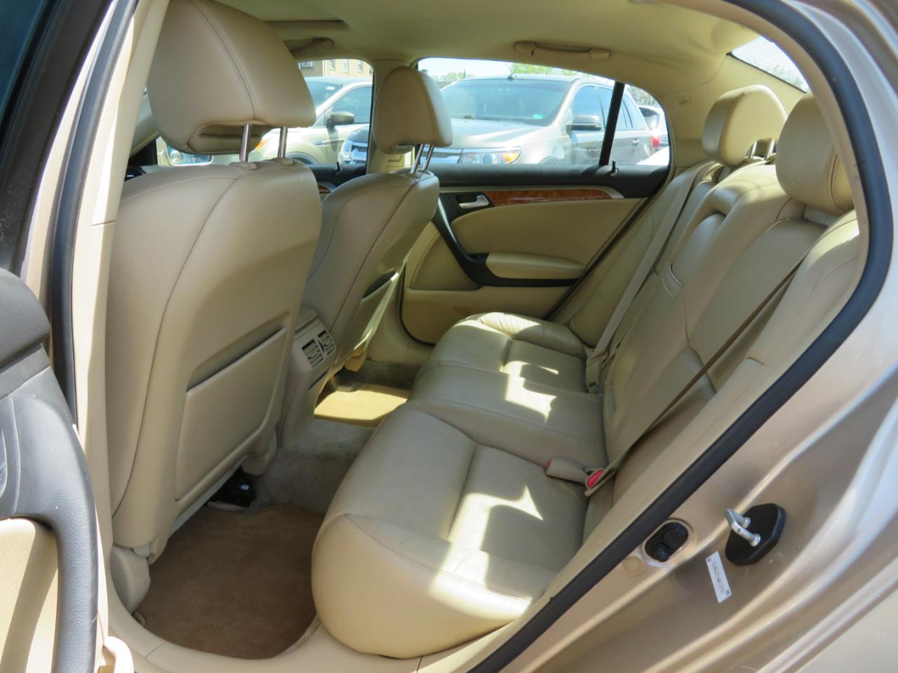 Acura TL 5-Speed AT 2006