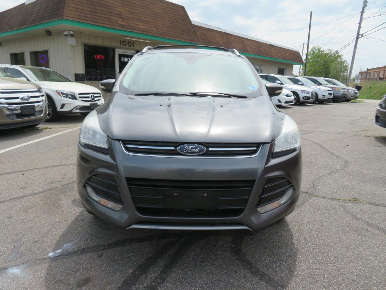 Ford Escape Titanium 4WD 2016