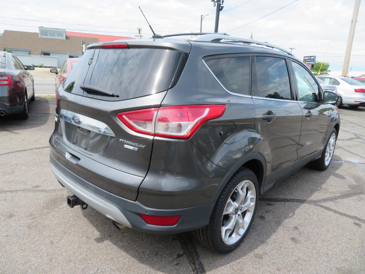 Ford Escape Titanium 4WD 2016