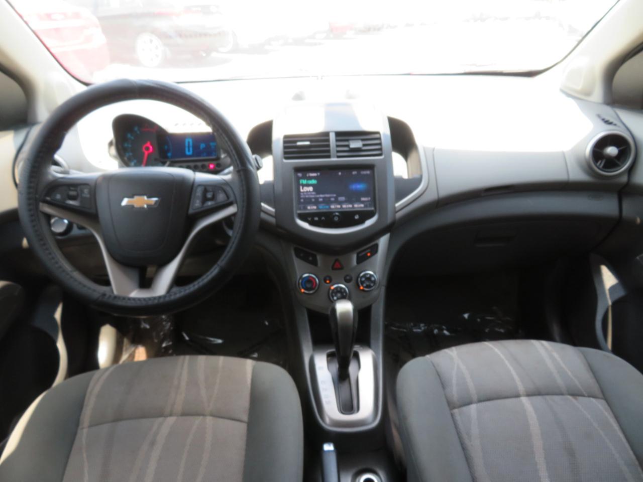 Chevrolet Sonic LT Auto 5-Door 2015