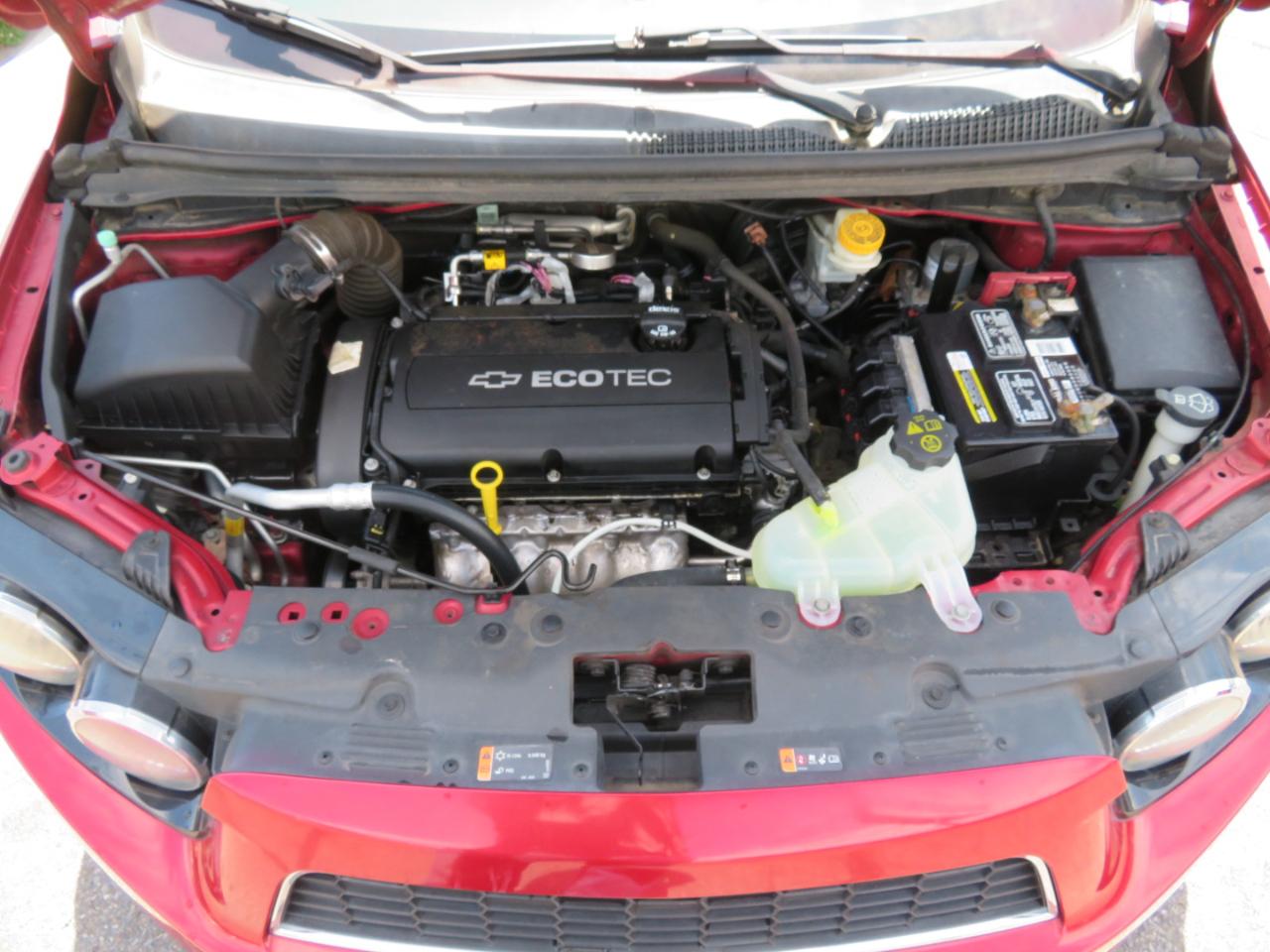 Chevrolet Sonic LT Auto 5-Door 2015