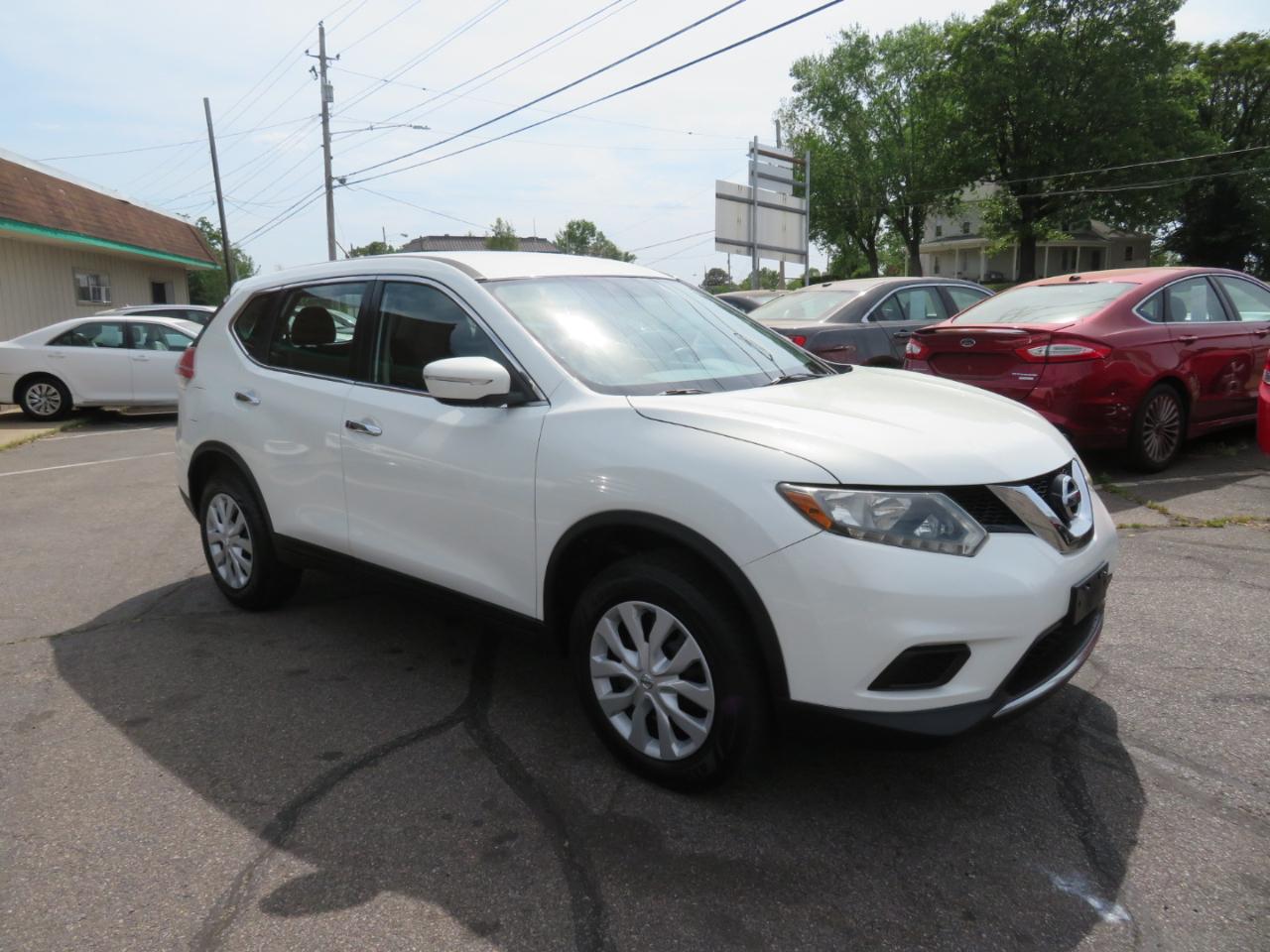 Nissan Rogue S AWD 2014