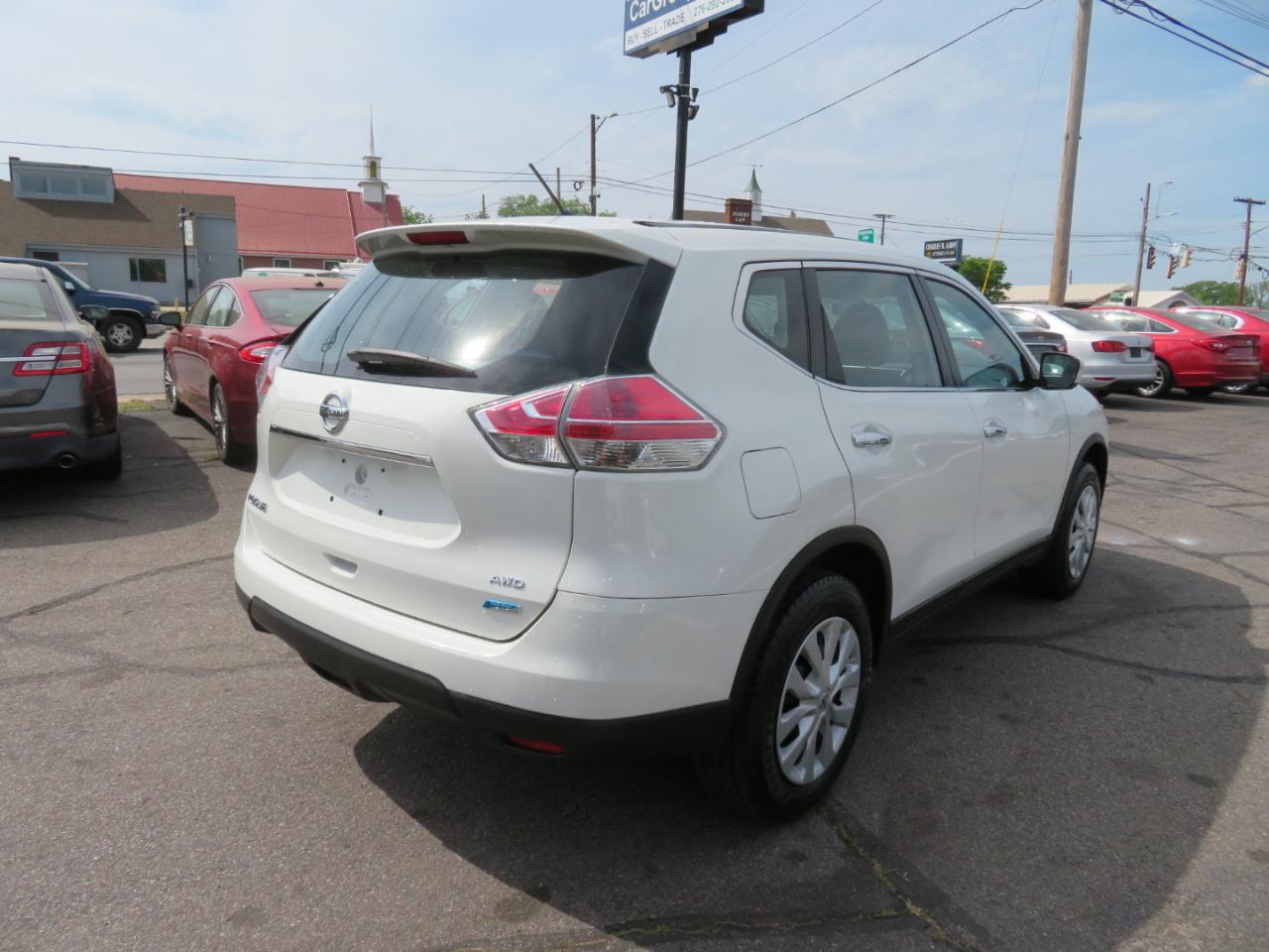 Nissan Rogue S AWD 2014