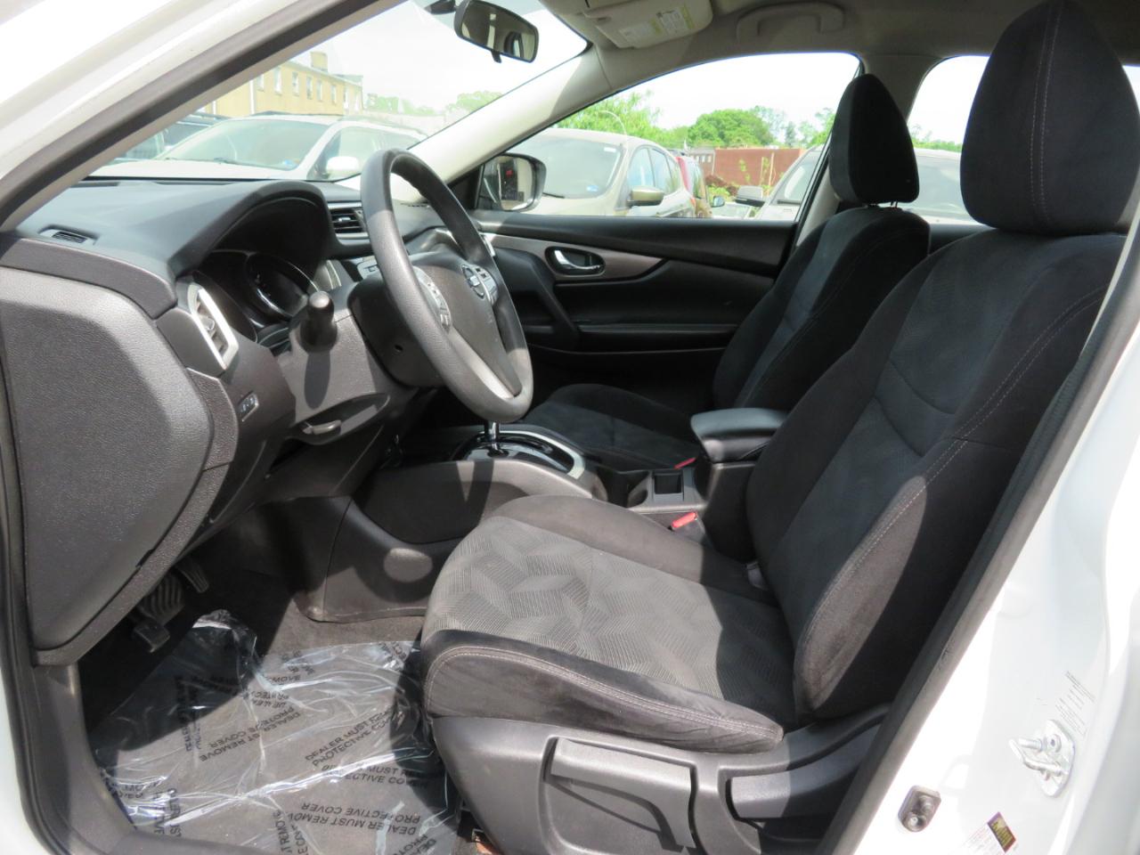 Nissan Rogue S AWD 2014