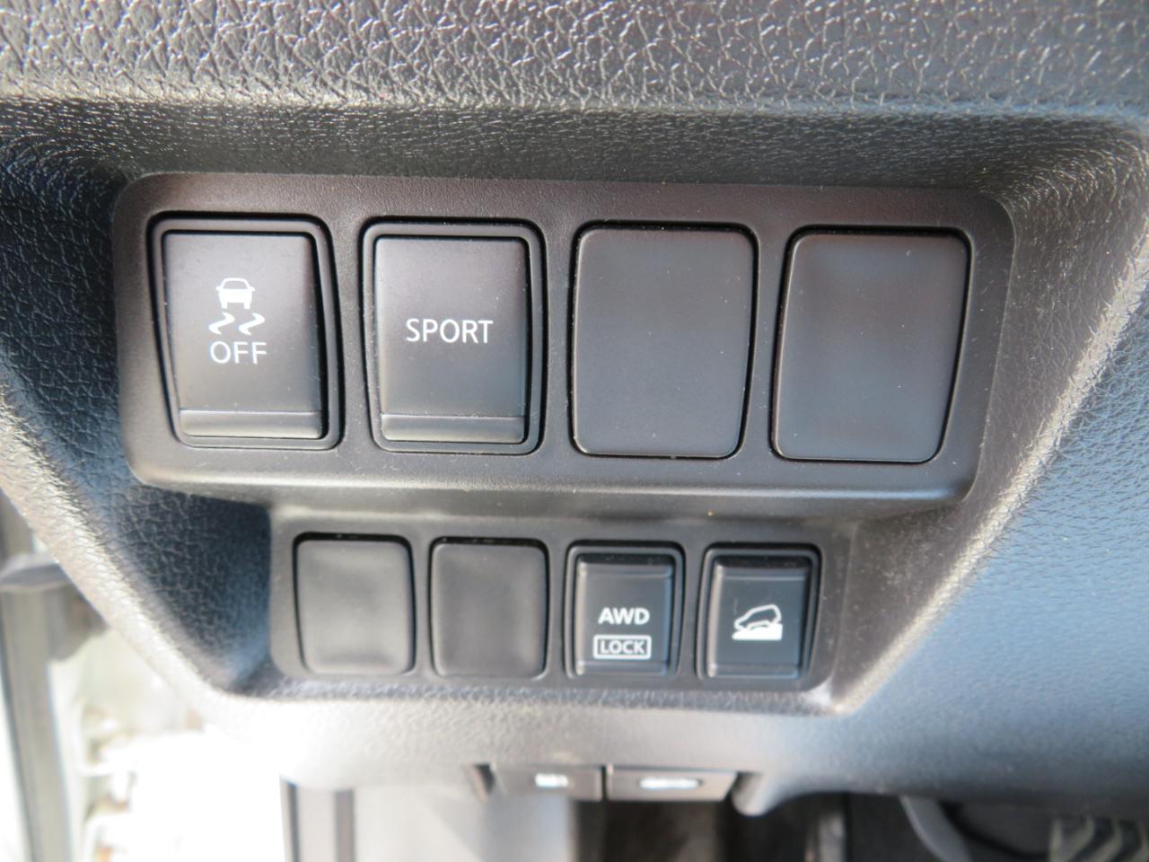 Nissan Rogue S AWD 2014