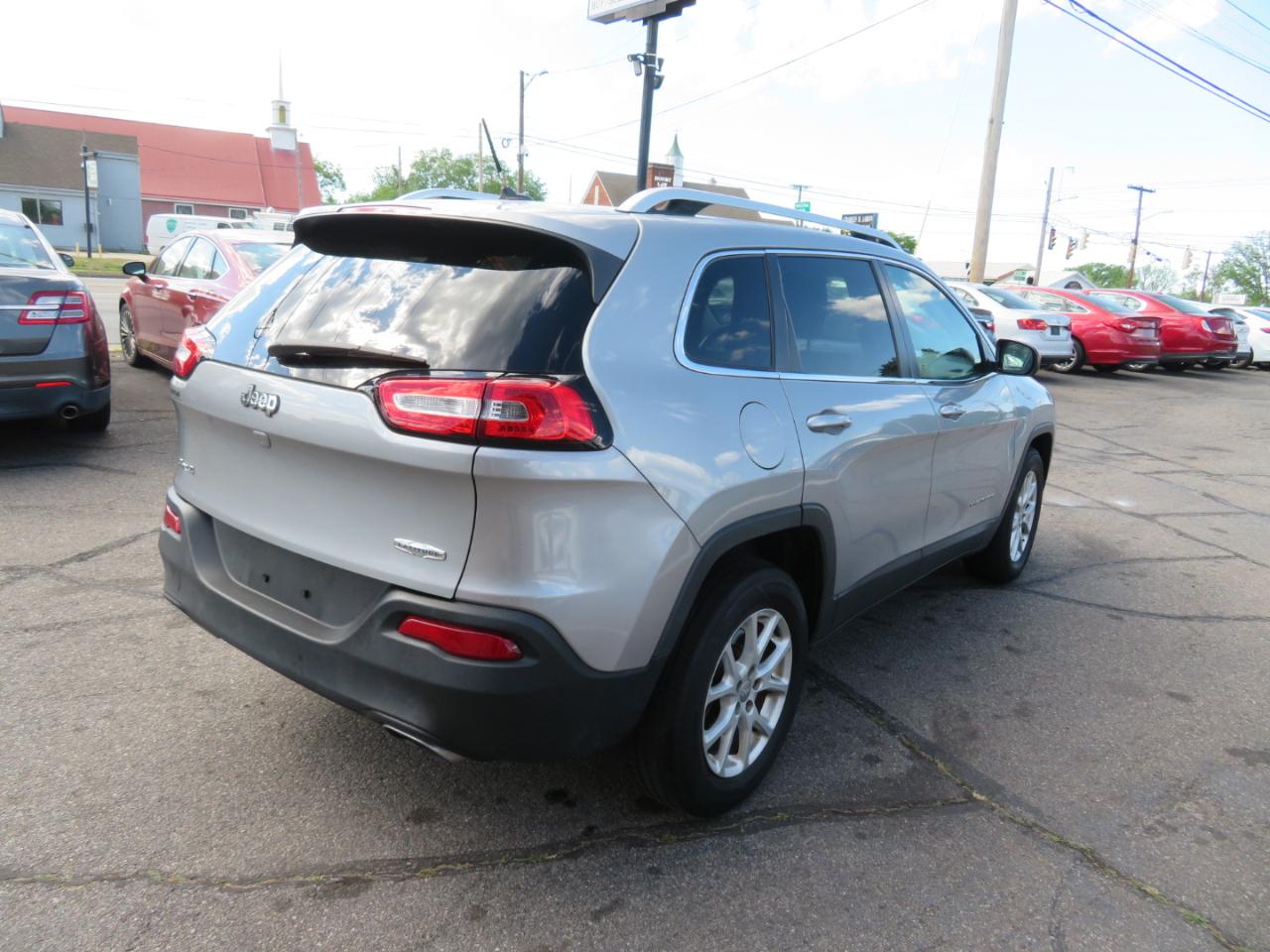 Jeep Cherokee Latitude 4WD 2015