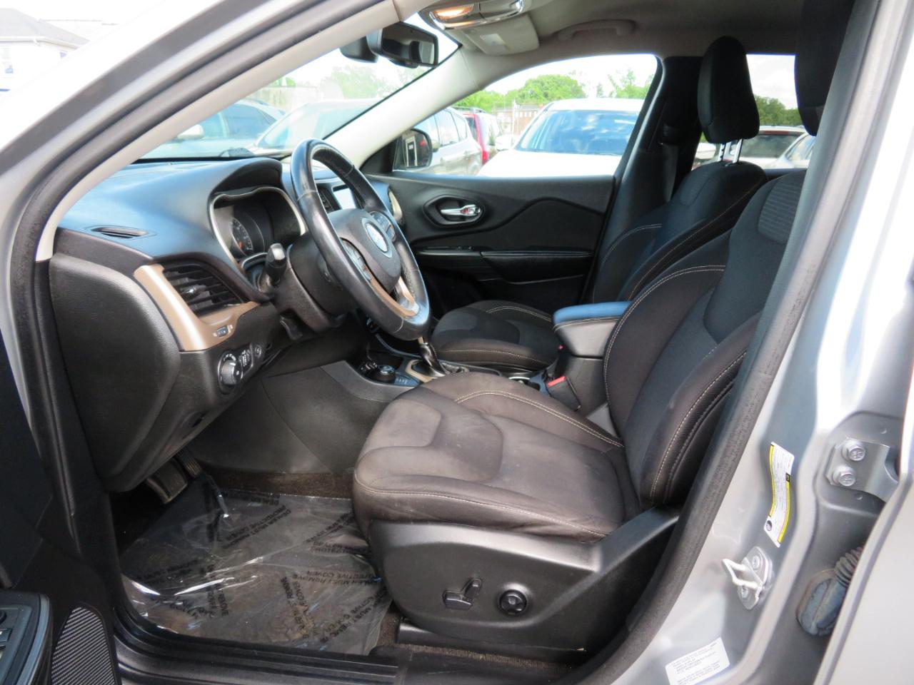 Jeep Cherokee Latitude 4WD 2015