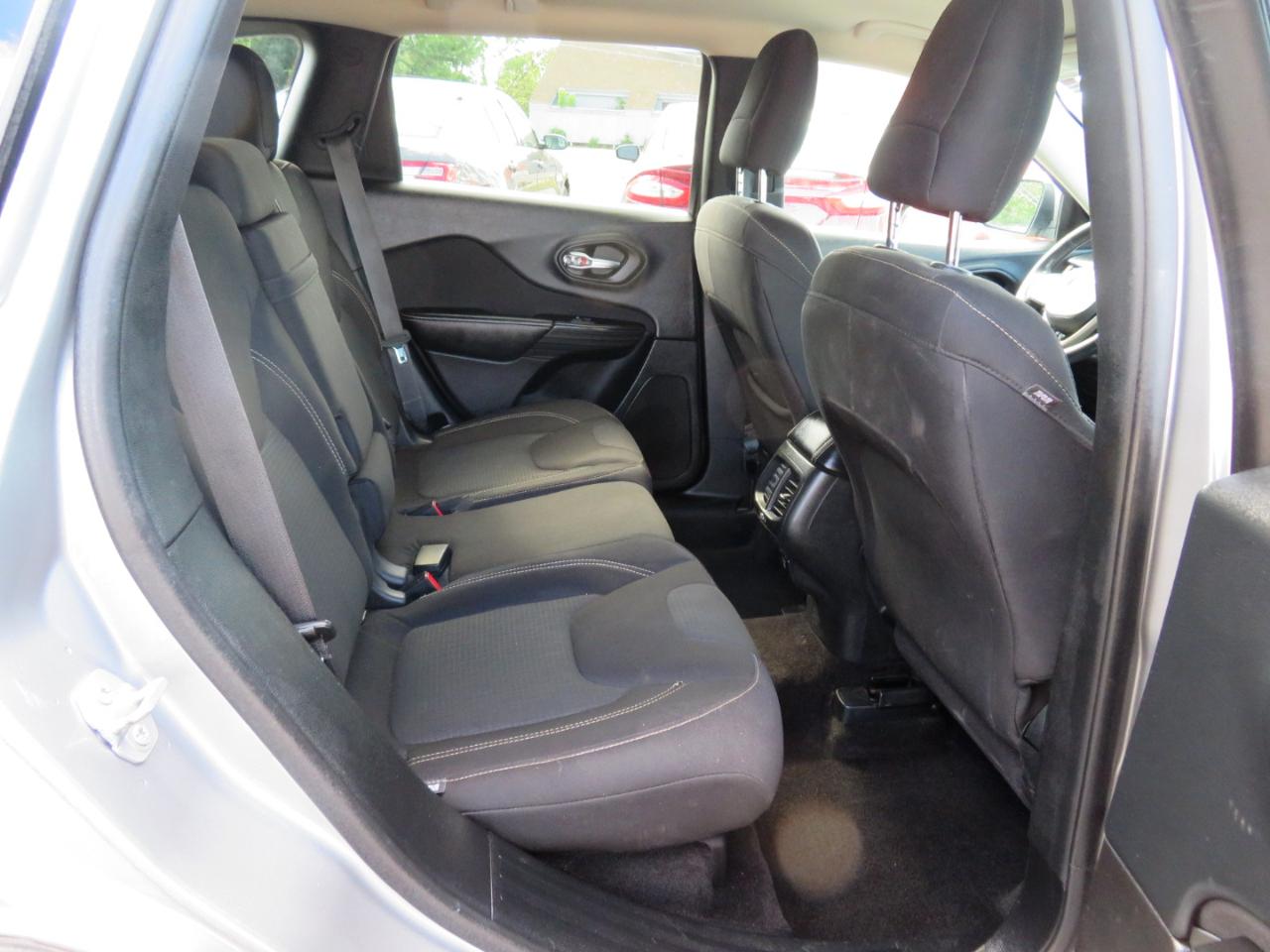 Jeep Cherokee Latitude 4WD 2015