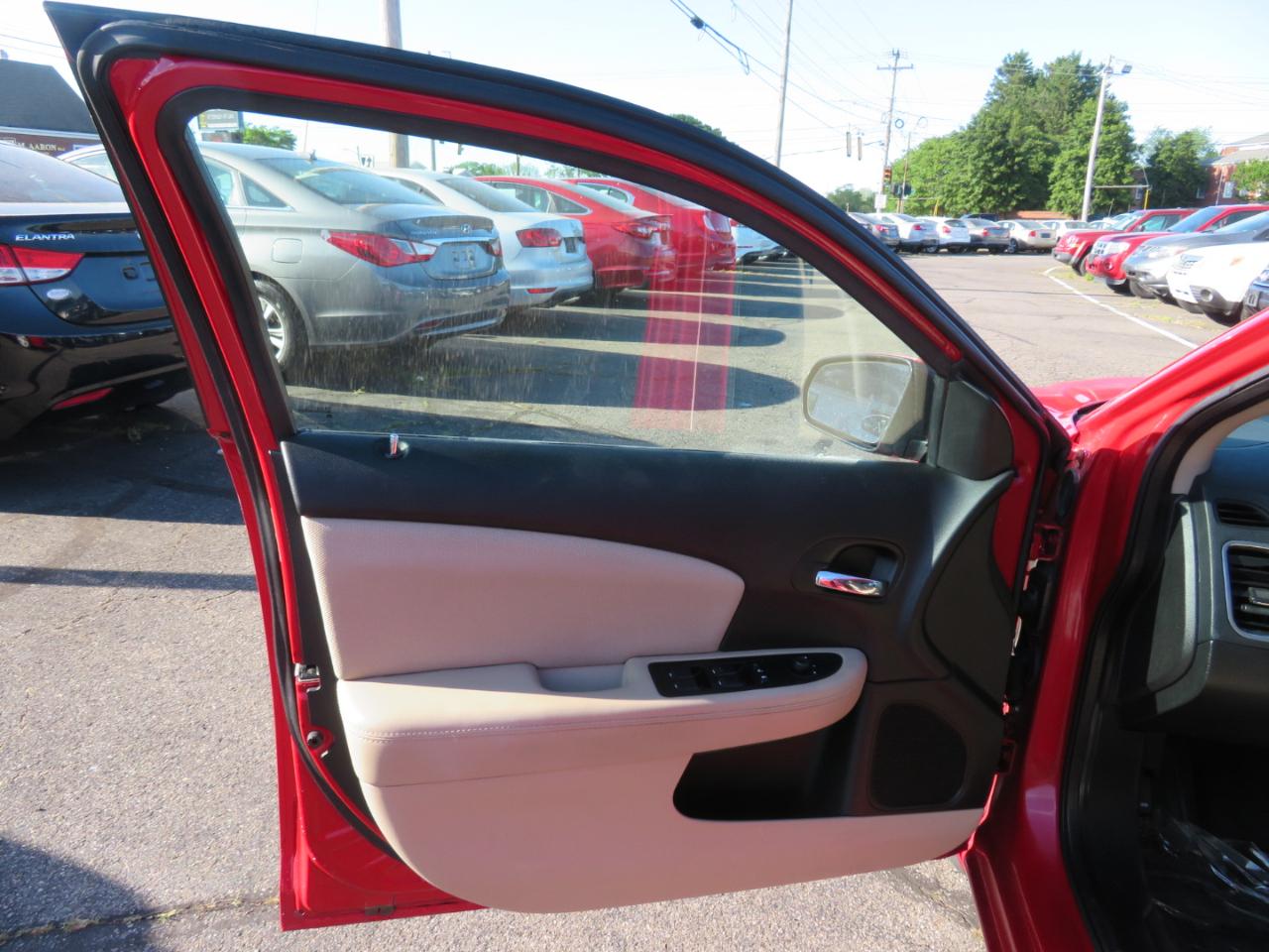 Dodge Avenger SXT 2012
