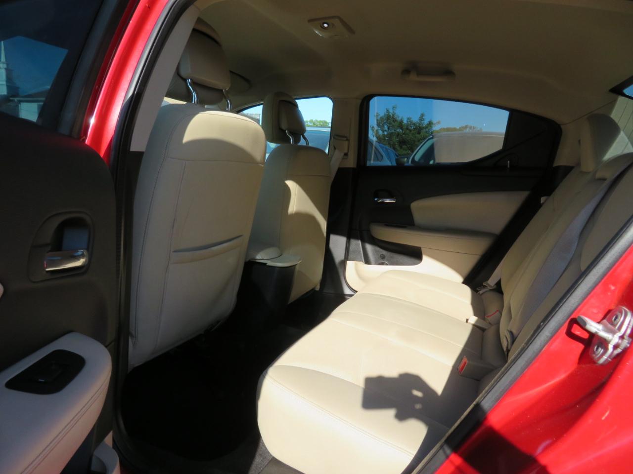 Dodge Avenger SXT 2012