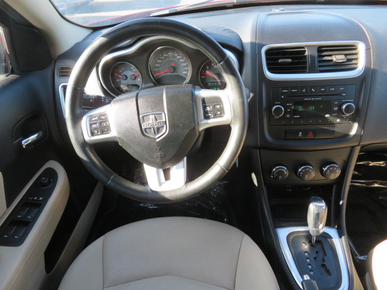 Dodge Avenger SXT 2012