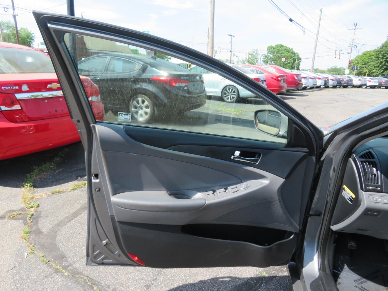 Hyundai Sonata GLS Special Value 2012