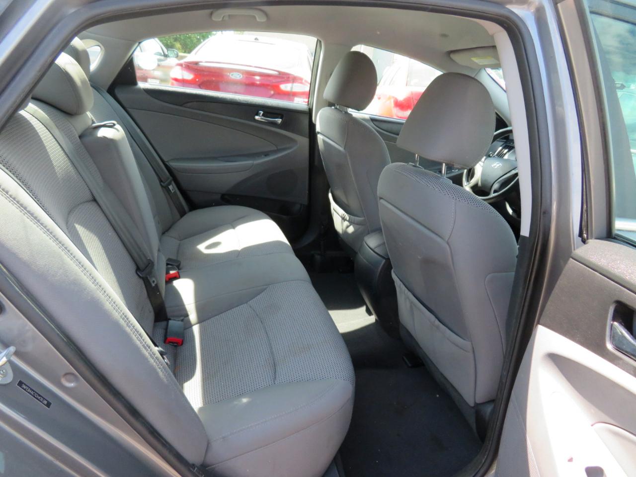 Hyundai Sonata GLS Special Value 2012